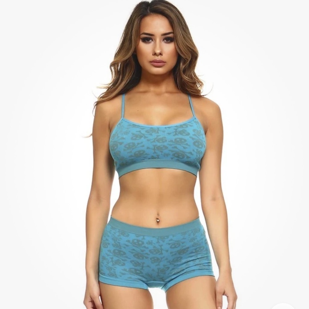 Skull & Crossbones Adjustable Sports Brakette & Boy Short Set